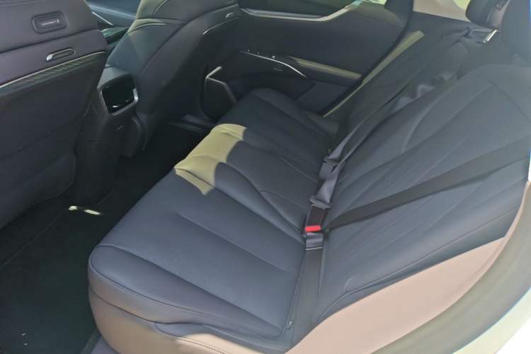 Used Buick Zijing E7 2026 Model, 1600 Ultra-Full-Option Turbo Version Left Rear Seat
