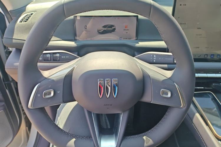 Used Buick Zijing E7 2026 Model, 1600 Ultra-Full-Option Turbo Version Steering Wheel