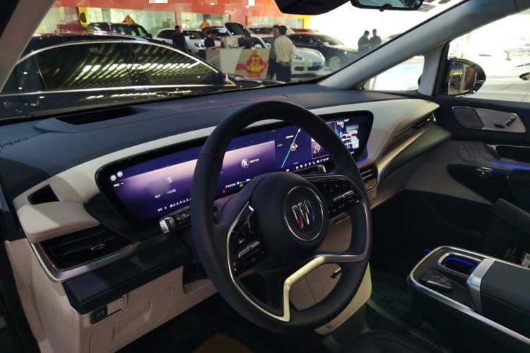 Used Buick Century 2023 2.0T Four-Seat Private Edition Interior 2