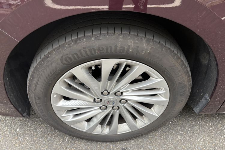 Used Buick Century 2023 2.0T Six-Seater Yinshi Edition Exterior 4