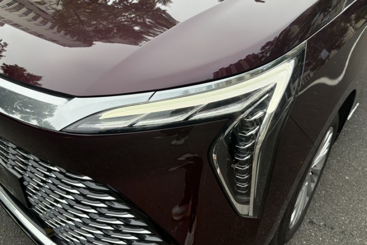 Used Buick Century 2023 2.0T Six-Seater Yinshi Edition Left Front Headlight