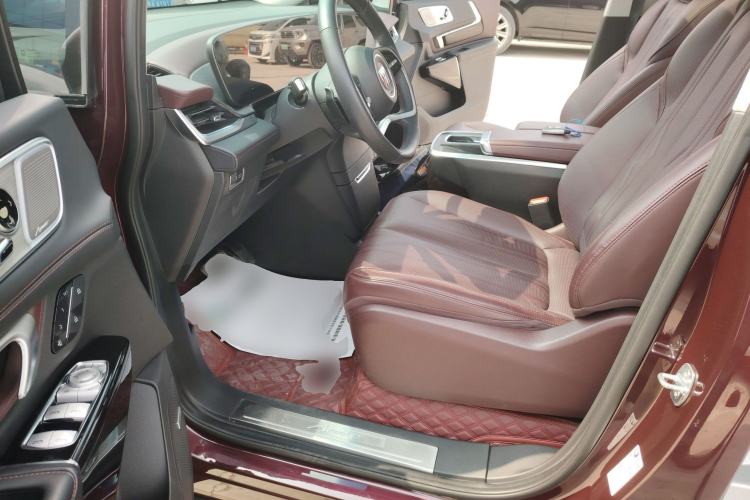 Used Buick Century 2023 2.0T Seven-Seater Yinshi Edition Driver Seat