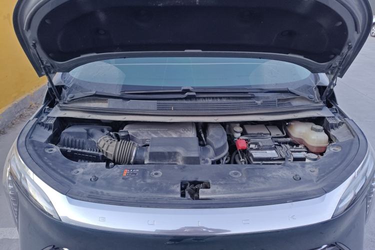 Used Buick Century 2023 2.0T Four-Seat Private Edition Engine Bay