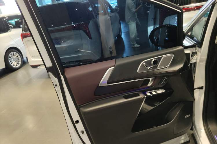 Used Buick Century 2023 2.0T Six-Seater Yinshi Edition Interior 7