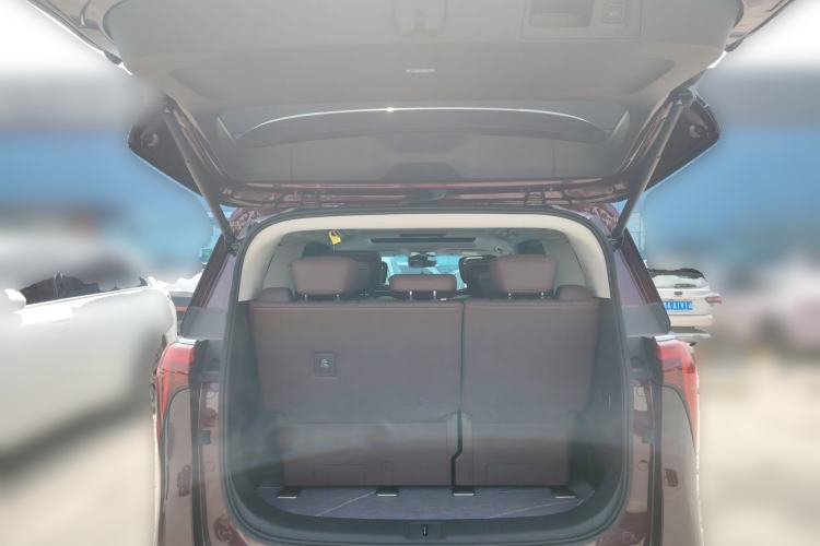 Used Buick Century 2023 2.0T Seven-Seater Yinshi Edition Trunk