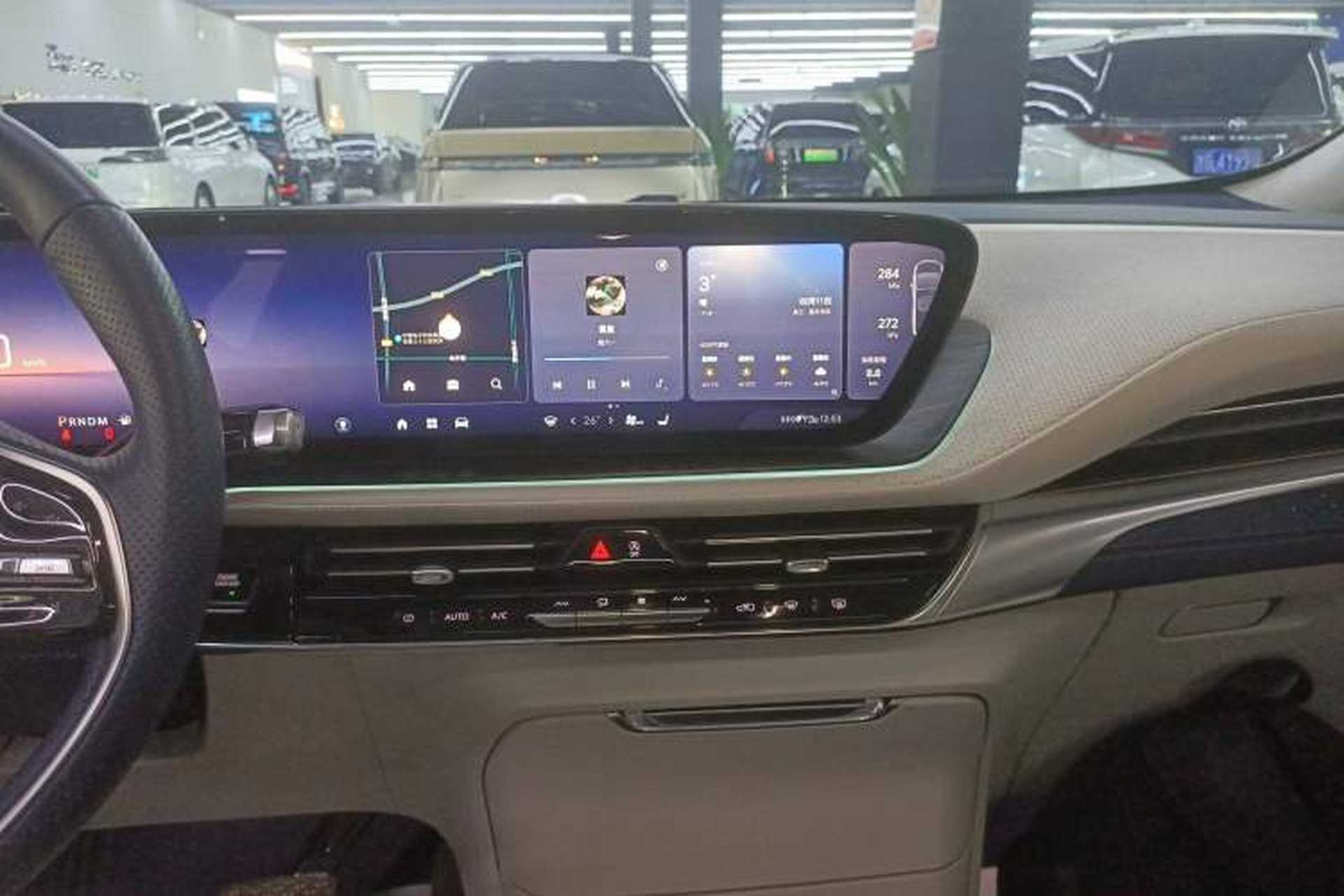 Used Buick Century 2023 2.0T Seven-Seater Yinshi Edition Audio And AC Panel