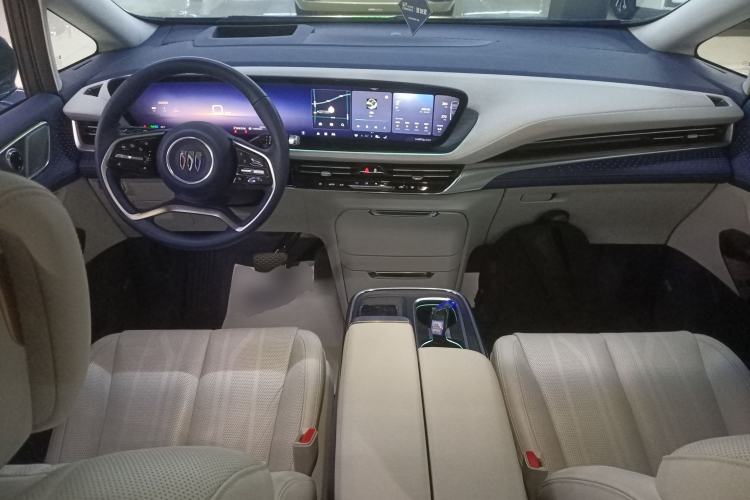 Used Buick Century 2023 2.0T Seven-Seater Yinshi Edition Center Console
