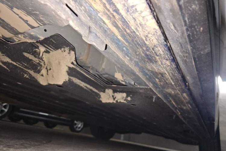 Used Buick Century 2023 2.0T Six-Seater Yinshi Edition Chassis Front Left