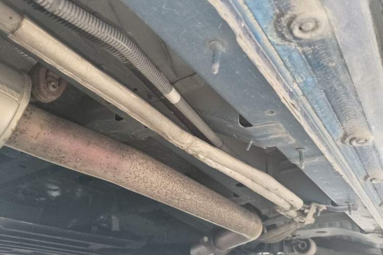 Used Buick Century 2023 2.0T Six-Seater Yinshi Edition Chassis Front Right