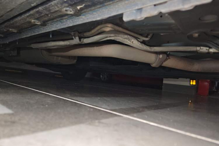 Used Buick Century 2023 2.0T Seven-Seater Yinshi Edition Chassis Front Right