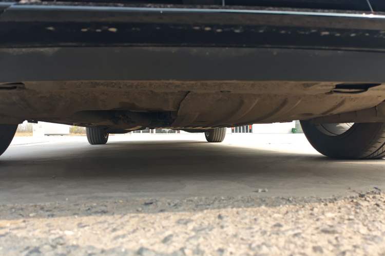 Used Buick Century 2023 2.0T Six-Seater Yinshi Edition Chassis Front