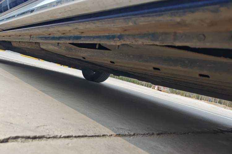 Used Buick Century 2023 2.0T Six-Seater Yinshi Edition Chassis Rear Left