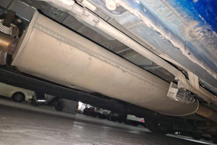 Used Buick Century 2023 2.0T Six-Seater Yinshi Edition Chassis Rear Right