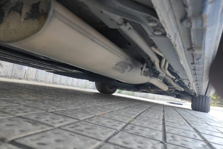 Used Buick Century 2023 2.0T Six-Seater Yinshi Edition Chassis Rear Right
