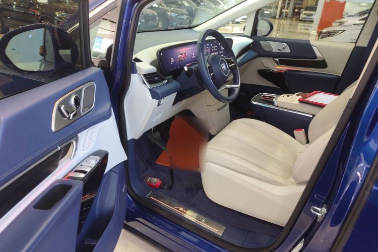 Used Buick Century 2023 2.0T Six-Seater Yinshi Edition Driver Seat