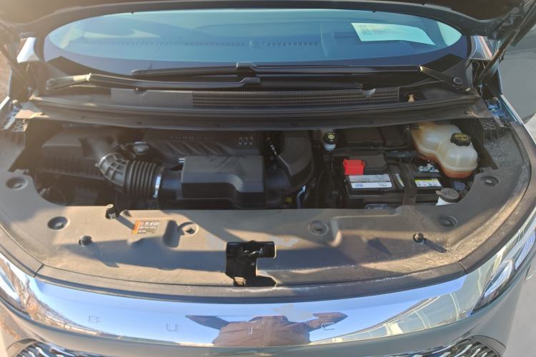 Used Buick Century 2023 2.0T Seven-Seater Yinshi Edition Engine Bay