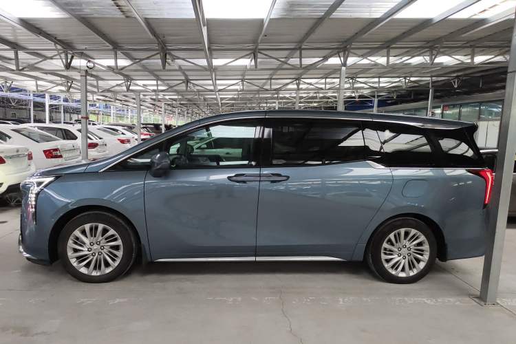 Used Buick Century 2023 2.0T Seven-Seater Yinshi Edition Exterior 3