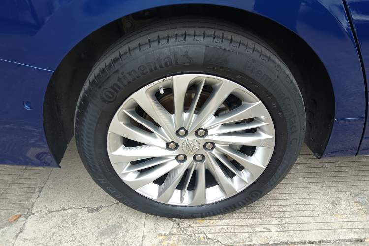 Used Buick Century 2023 2.0T Six-Seater Yinshi Edition Exterior 5