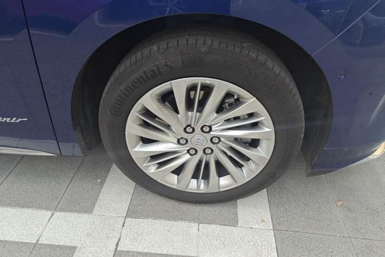 Used Buick Century 2023 2.0T Six-Seater Yinshi Edition Exterior 7