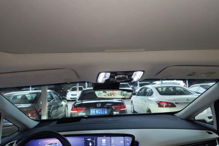 Used Buick Century 2023 2.0T Seven-Seater Yinshi Edition Headliner