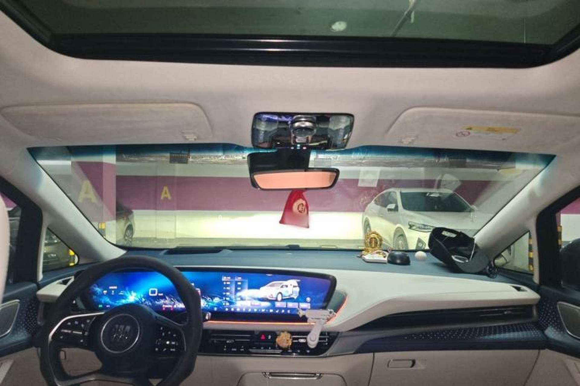Used Buick Century 2023 2.0T Seven-Seater Yinshi Edition Headliner