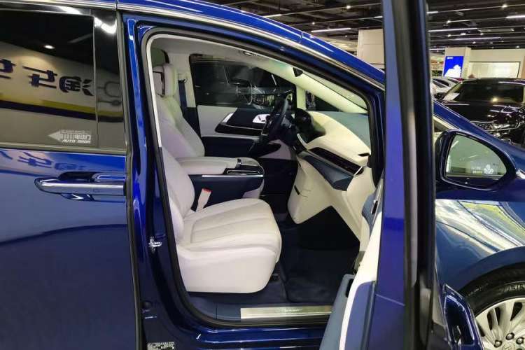 Used Buick Century 2023 2.0T Six-Seater Yinshi Edition Interior 10