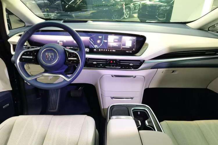 Used Buick Century 2023 2.0T Six-Seater Yinshi Edition Interior 13