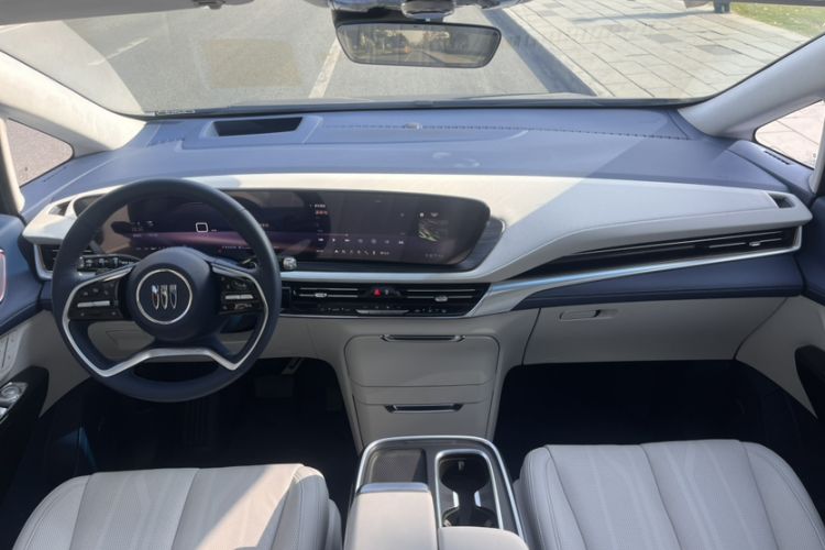 Used Buick Century 2023 2.0T Six-Seater Yinshi Edition Interior 7
