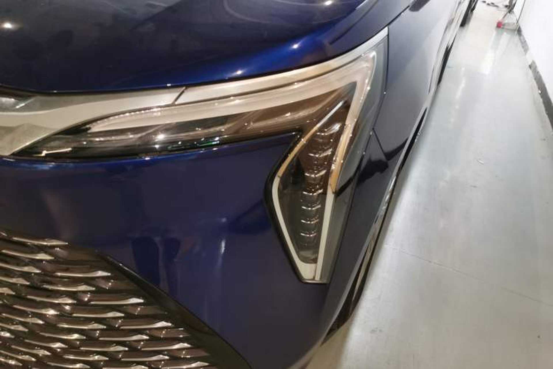 Used Buick Century 2023 2.0T Six-Seater Yinshi Edition Left Front Headlight