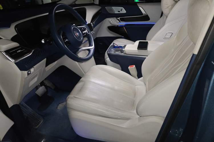 Used Buick Century 2023 2.0T Seven-Seater Yinshi Edition Left Front Seat