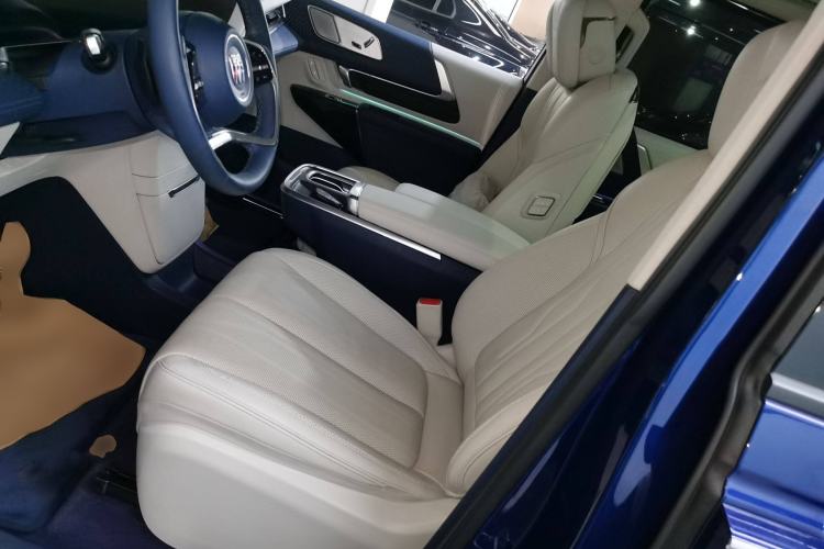 Used Buick Century 2023 2.0T Six-Seater Yinshi Edition Left Front Seat