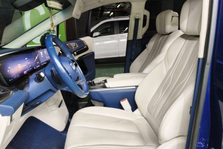 Used Buick Century 2023 2.0T Six-Seater Yinshi Edition Left Front Seat