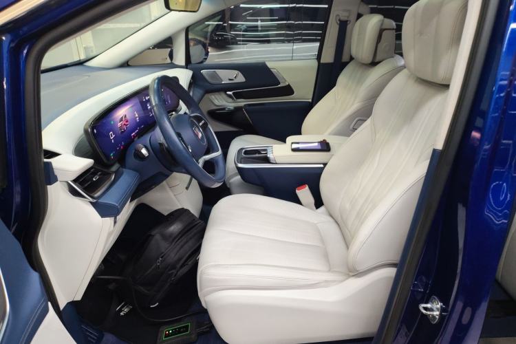 Used Buick Century 2023 2.0T Six-Seater Yinshi Edition Left Front Seat