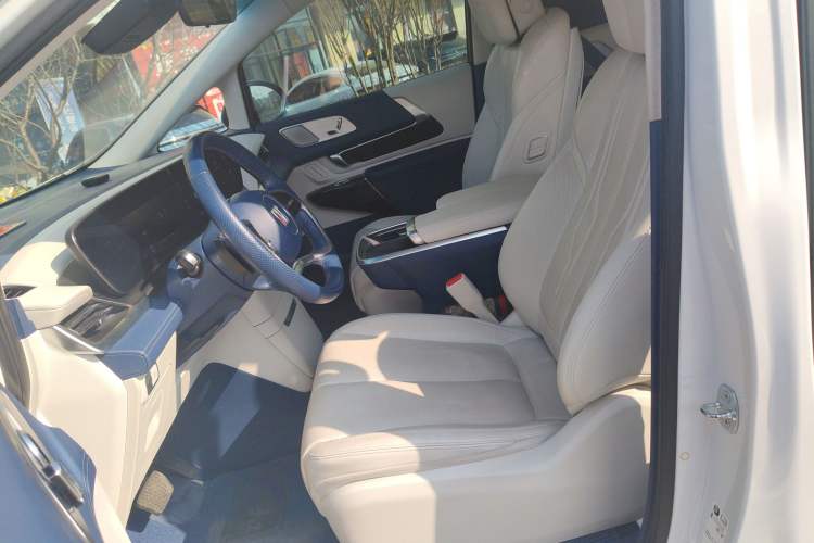 Used Buick Century 2023 2.0T Six-Seater Yinshi Edition Left Front Seat