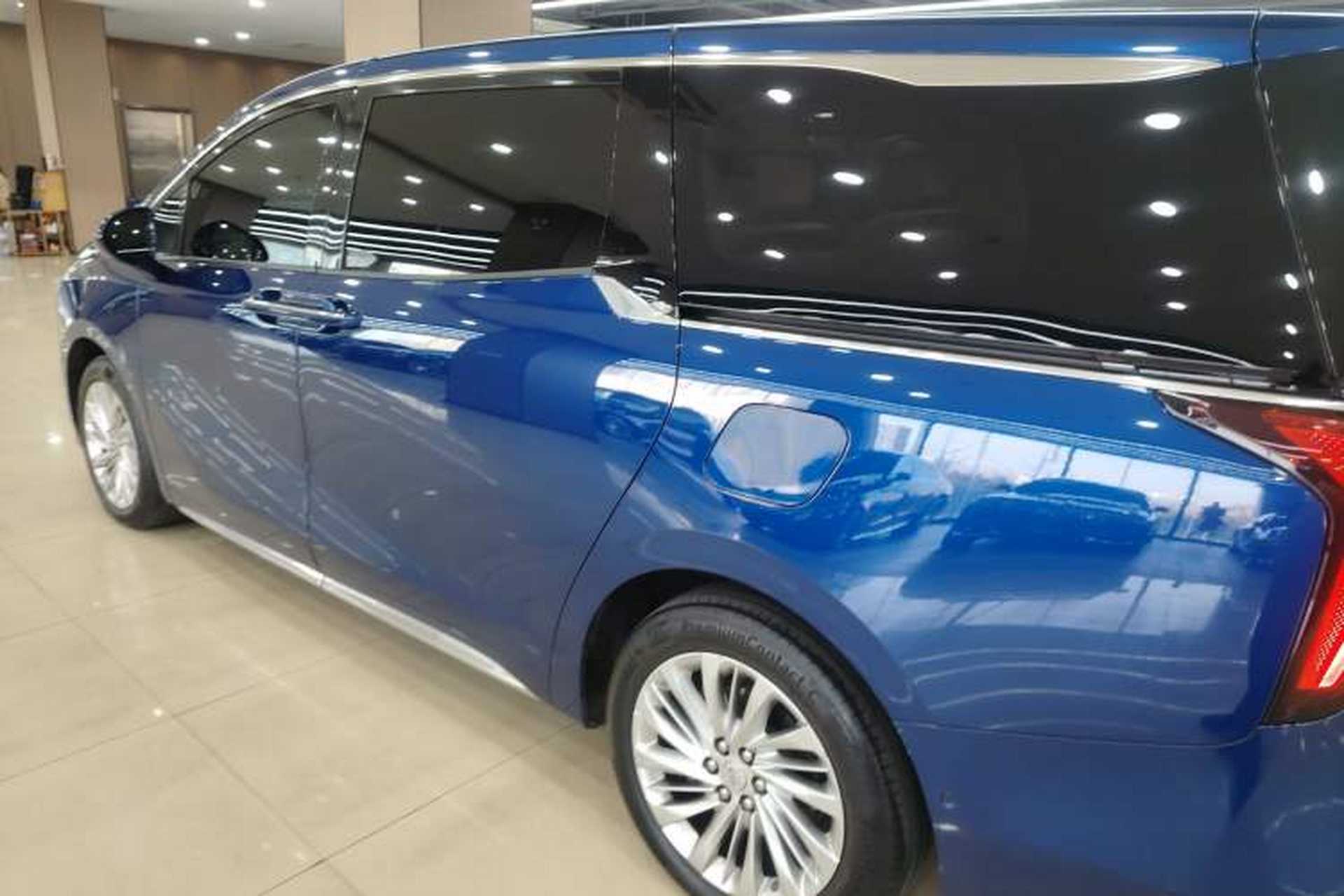 Used Buick Century 2023 2.0T Six-Seater Yinshi Edition Left Side