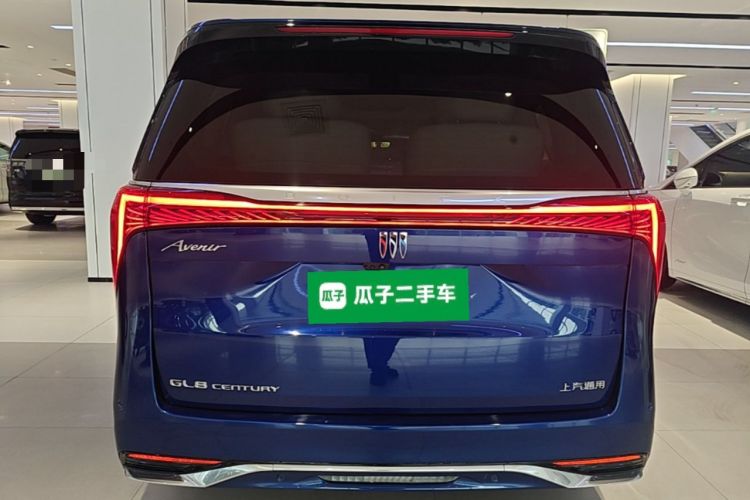 Used Buick Century 2023 2.0T Six-Seater Yinshi Edition Rear