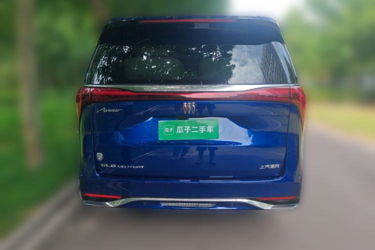 Used Buick Century 2023 2.0T Six-Seater Yinshi Edition Rear