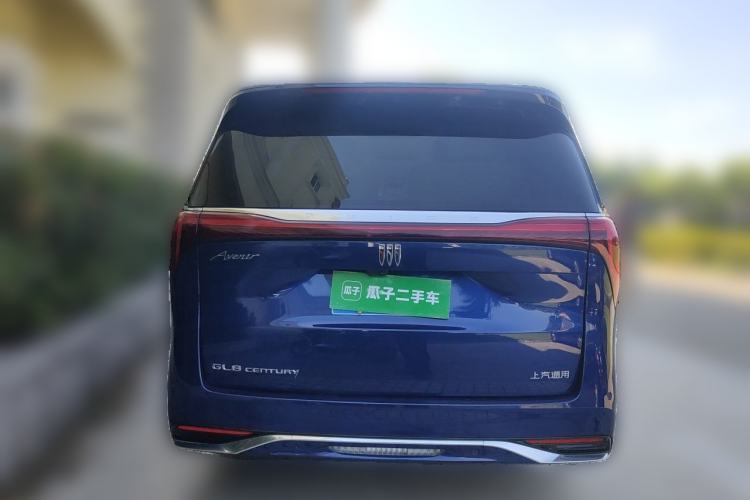 Used Buick Century 2023 2.0T Six-Seater Yinshi Edition Rear