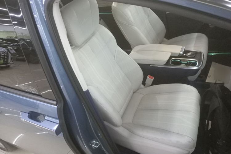 Used Buick Century 2023 2.0T Seven-Seater Yinshi Edition Right Front Seat