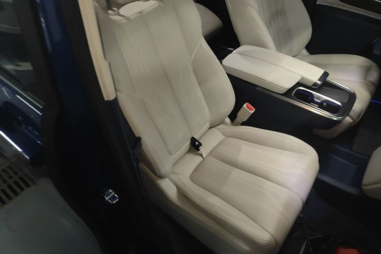 Used Buick Century 2023 2.0T Six-Seater Yinshi Edition Right Front Seat