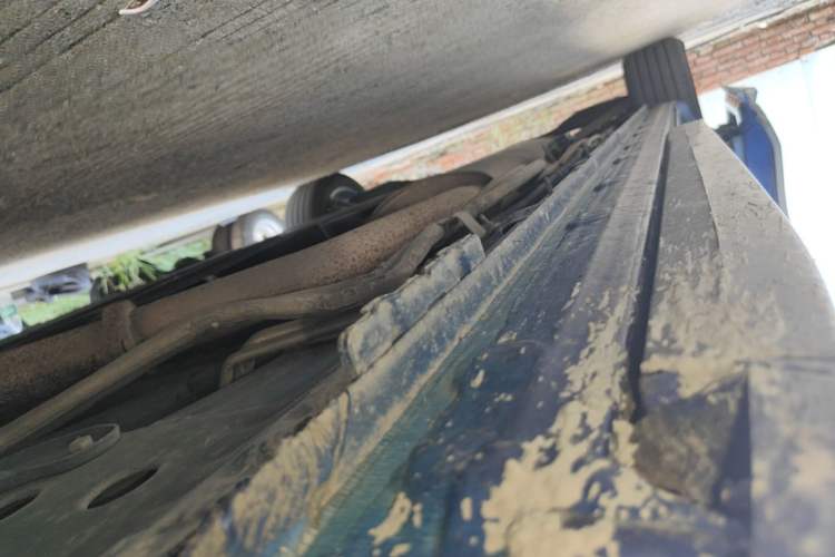 Used Buick Century 2023 2.0T Six-Seater Yinshi Edition Right Side Sill