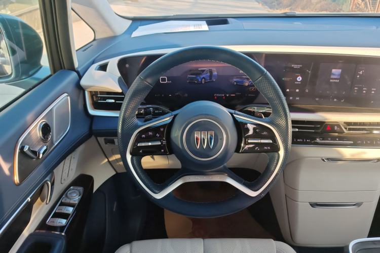 Used Buick Century 2023 2.0T Seven-Seater Yinshi Edition Steering Wheel