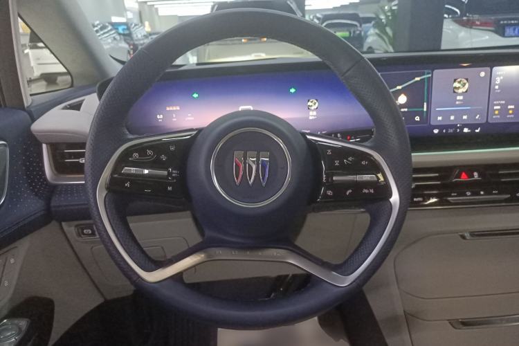 Used Buick Century 2023 2.0T Seven-Seater Yinshi Edition Steering Wheel