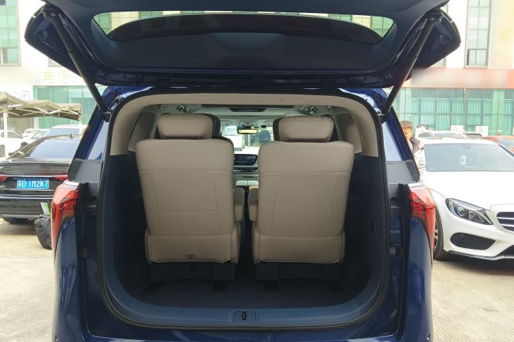 Used Buick Century 2023 2.0T Six-Seater Yinshi Edition Trunk