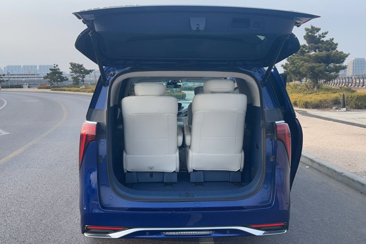 Used Buick Century 2023 2.0T Six-Seater Yinshi Edition Trunk