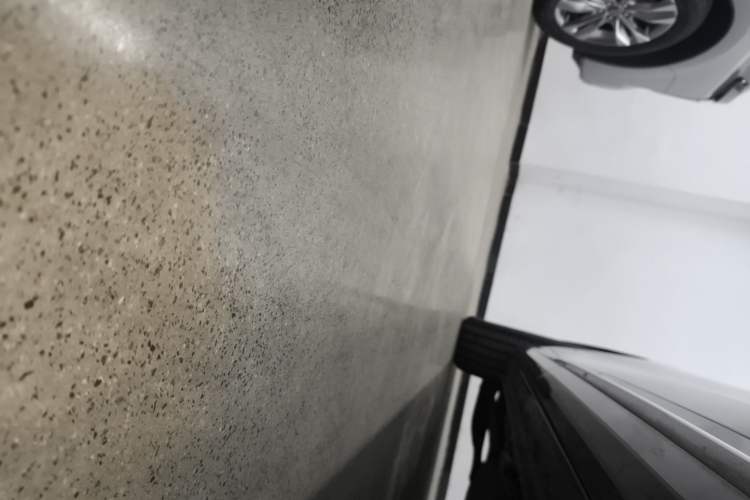 Used Buick Century 2023 2.0T Seven-Seater Deluxe Edition Right Side Sill