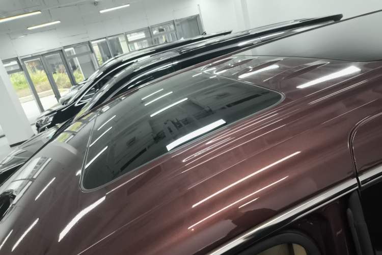 Used Buick Century 2023 2.0T Seven-Seater Deluxe Edition Roof