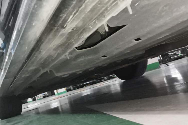 Used Buick Century 2023 2.0T Four-Seat Private Edition Chassis Front Left