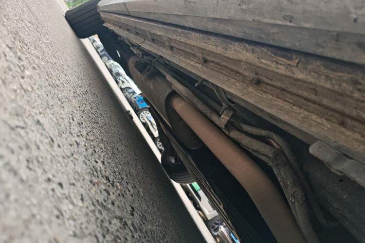 Used Buick Century 2023 2.0T Six-Seater Yinshi Edition Chassis Front Right