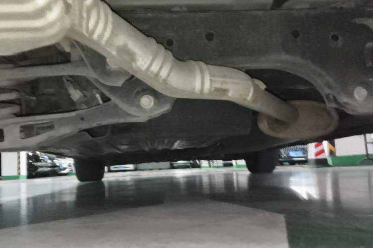 Used Buick Century 2023 2.0T Four-Seat Private Edition Chassis Rear